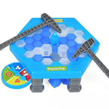 Load image into Gallery viewer, Mini Penguin Trap Board Game
